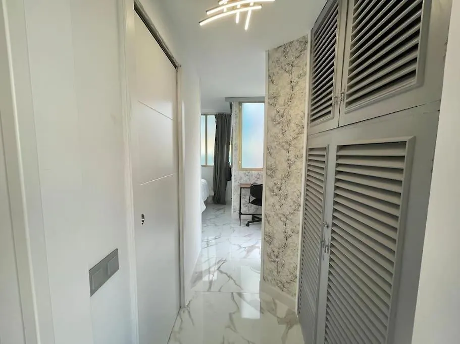 New Attic With Terrace And Air Conditioning At Las Canteras Beach Parking Optional Las Palmas de Gran Canaria 0*,  Hiszpania