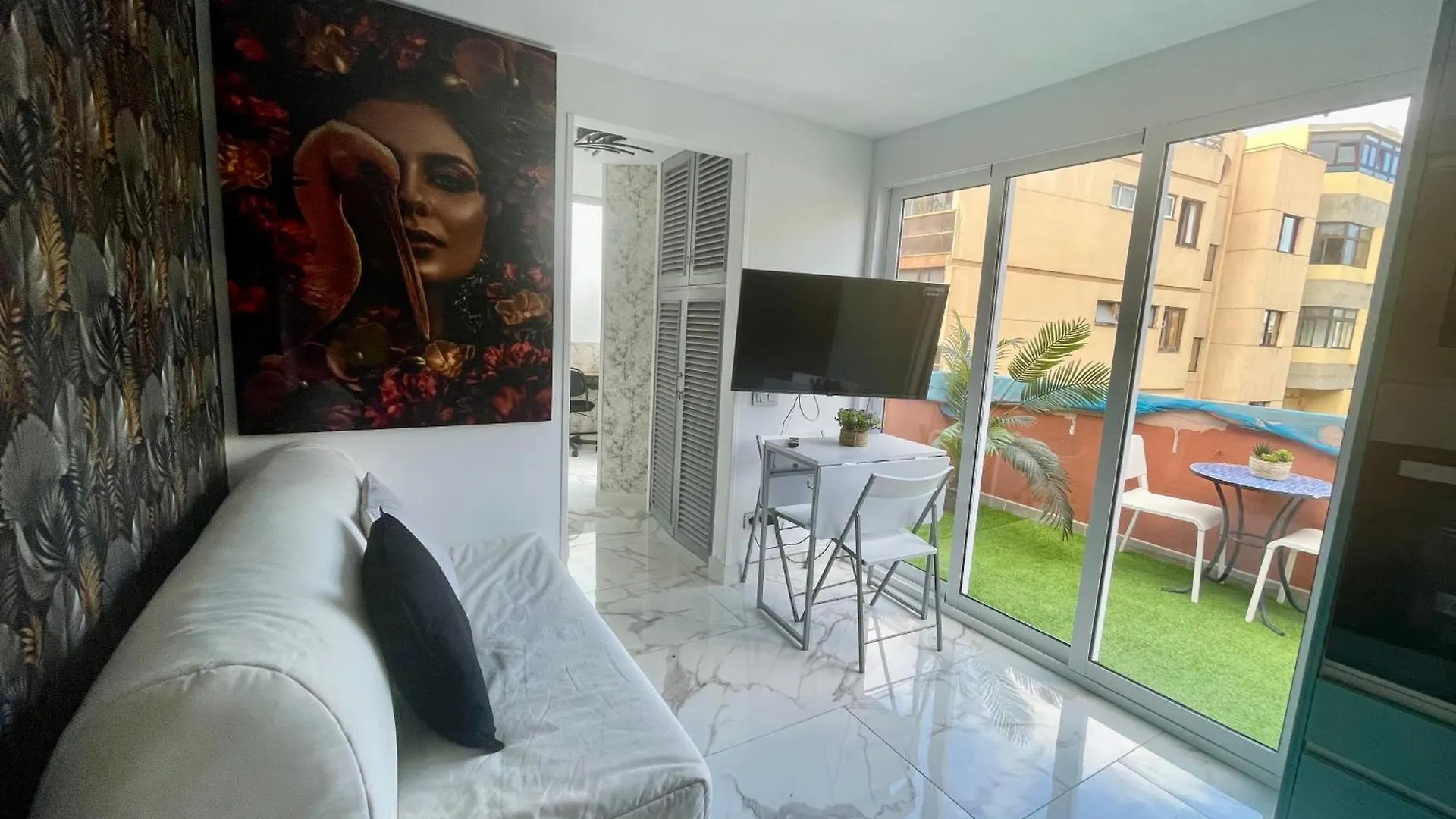 Apartament New Attic With Terrace And Air Conditioning At Las Canteras Beach Parking Optional Las Palmas de Gran Canaria