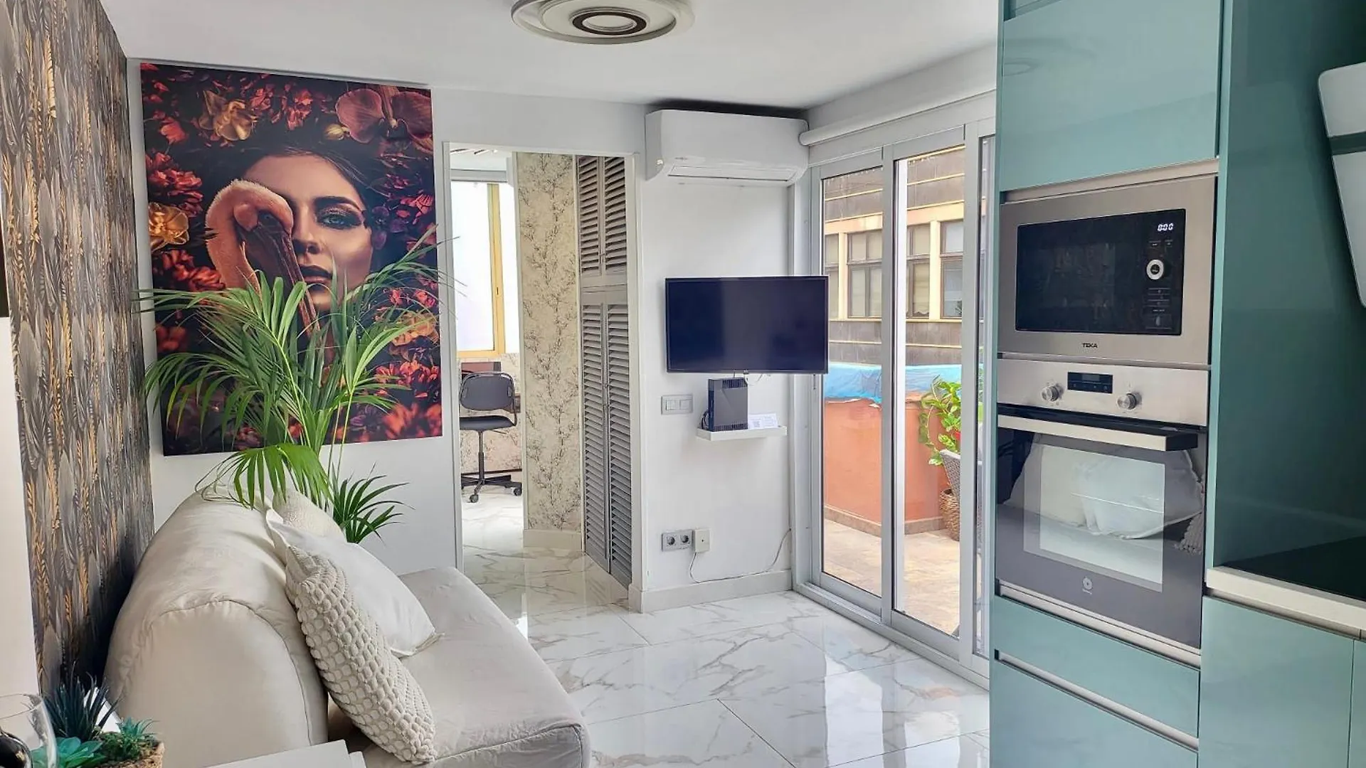 New Attic With Terrace And Air Conditioning At Las Canteras Beach Parking Optional Las Palmas de Gran Canaria